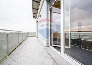 Balcone - Quadrilocale Via Villascassa
 
82, Viadana - foto 45