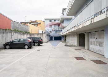 Edificio all\'aperto - Quadrilocale Via Villascassa
 
82, Viadana - foto 48