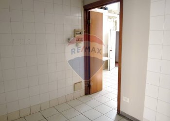 Stanza vuota - Negozio via Torino
 
32, Scalenghe - foto 10