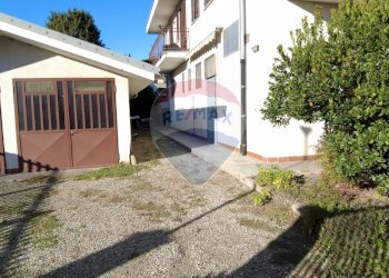 Casa all\'aperto - Negozio via Torino
 
32, Scalenghe - foto 21