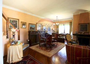 Sala da pranzo - Semi-detached house via galileo galilei
 
17, Bruino - photo 6