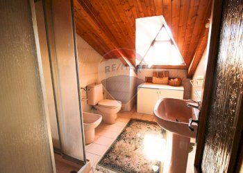 Bagno - Semi-detached house via galileo galilei
 
17, Bruino - photo 18
