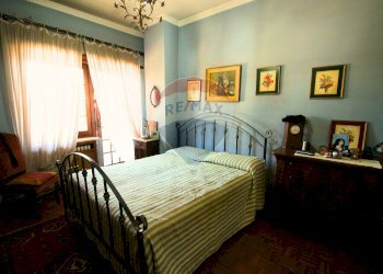 Camera / camera da letto - Semi-detached house via galileo galilei
 
17, Bruino - photo 24