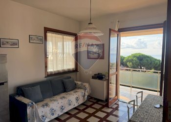 Soggiorno - Trilocale via delle ginestre, Varazze - foto 3