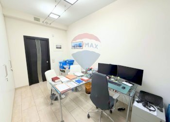 Ufficio - Ufficio Via Lorenzo Cariglia
 
12, Foggia - foto 22