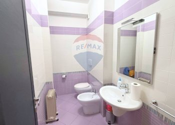 Bagno - Ufficio Via Lorenzo Cariglia
 
12, Foggia - foto 27