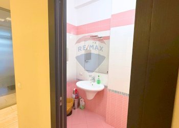 Bagno - Ufficio Via Lorenzo Cariglia
 
12, Foggia - foto 28