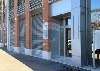 Edificio all\'aperto - Ufficio Via Lorenzo Cariglia
 
12, Foggia - foto 30