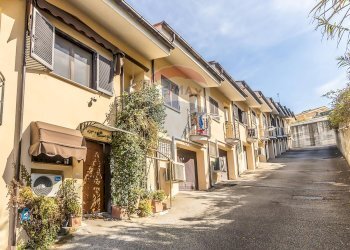 Edificio all\'aperto - Two-room apartment Via Somma Lombardo
29, Roma - photo 1