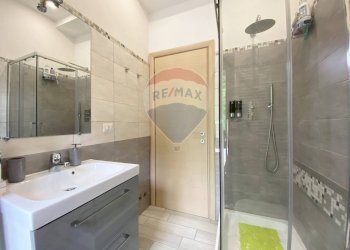 Bagno - Two-room apartment Via Somma Lombardo
29, Roma - photo 14