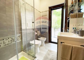 Bagno - Two-room apartment Via Somma Lombardo
29, Roma - photo 16