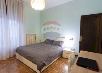 Camera / camera da letto - Quadrilocale Via Bocchialini
 
1, Parma - foto 7