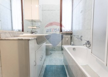 Bagno - Quadrilocale Via Bocchialini
 
1, Parma - foto 13