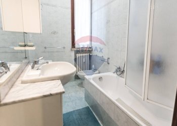 Bagno - Quadrilocale Via Bocchialini
 
1, Parma - foto 14