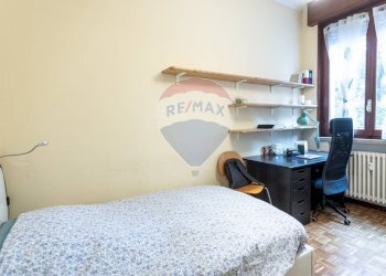 Camera / camera da letto - Quadrilocale Via Bocchialini
 
1, Parma - foto 15