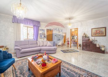 Soggiorno - Villa Via Laurentina, Ardea - foto 6