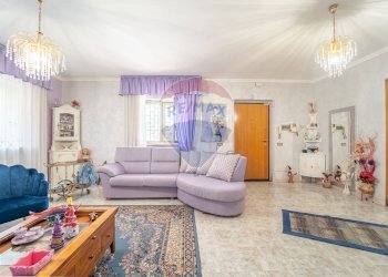 Soggiorno - Villa Via Laurentina, Ardea - foto 77