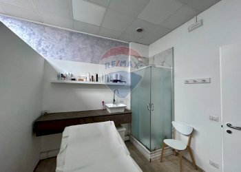 Bagno - Attività Commerciale Riviera Tito Livio, Padova - foto 10