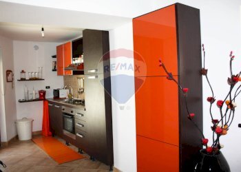 Foto 5 - Casa indipendente Via Vico San Lorenzo
 
1, Colli a Volturno - foto 5