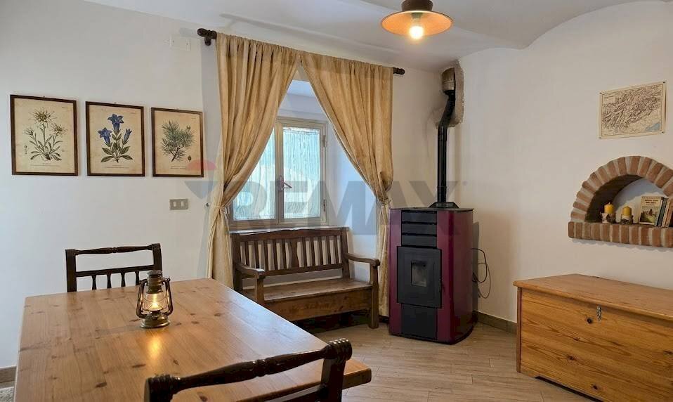 Sala da pranzo - Casa indipendente Case Santella, Ateleta - foto 2