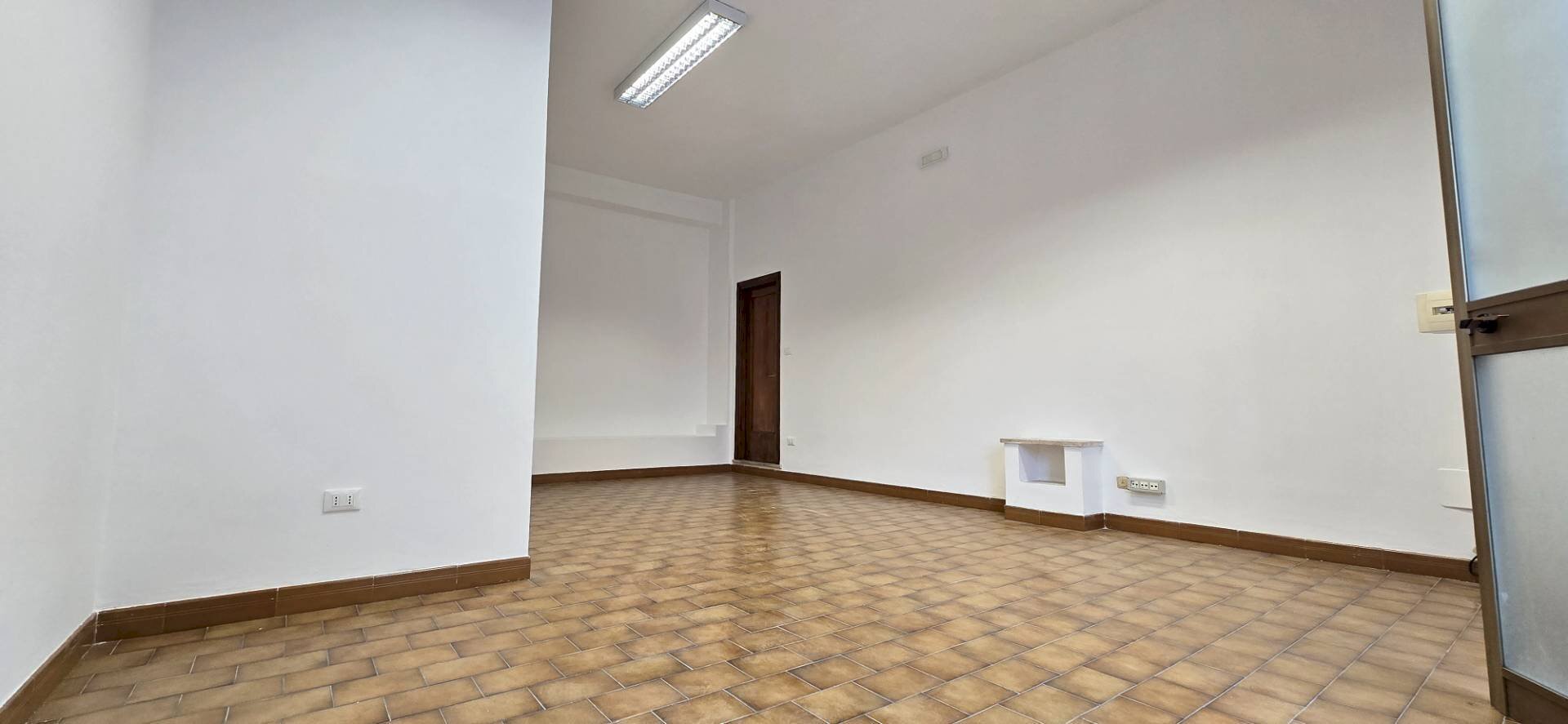 Foto 3 - Office Via Teramo
 
51/53, L'Aquila - photo 3