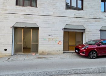 Foto 1 - Office Via Teramo
51/53, L'Aquila - photo 1