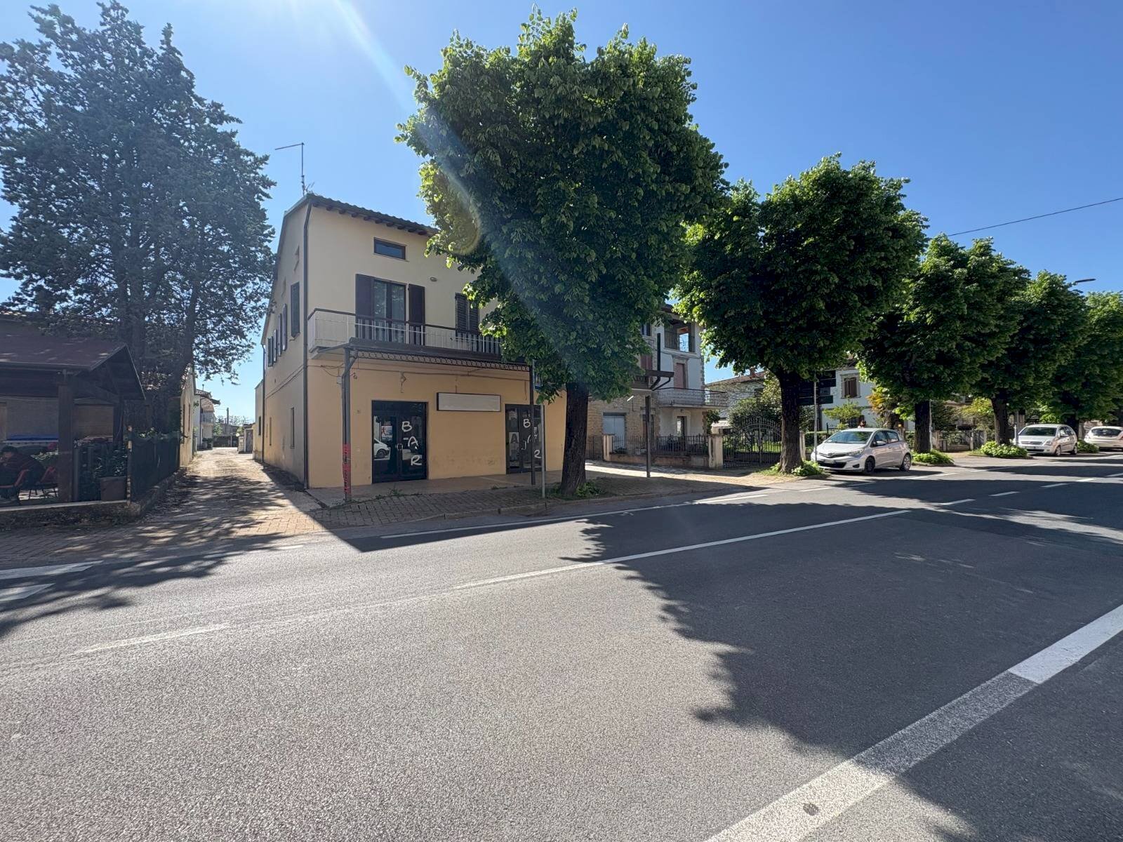 Foto 1 - Locale Commerciale Via Santo Patrono
 
34-36, Assisi - foto 1