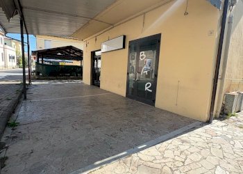 Foto 18 - Locale Commerciale Via Santo Patrono
 
34-36, Assisi - foto 18