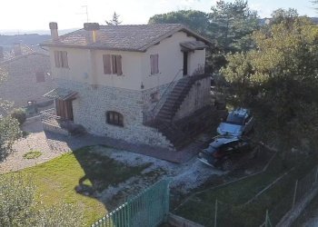 Foto 1 - Rustico VIA PETRATA
 
23, Assisi - foto 1