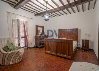 Foto 16 - Stabile - Palazzo via montelauro
 
38, Bettona - foto 16