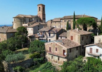 Foto 35 - Stabile - Palazzo via montelauro
 
38, Bettona - foto 35