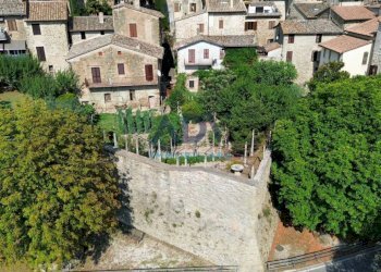 Foto 39 - Stabile - Palazzo via montelauro
 
38, Bettona - foto 39