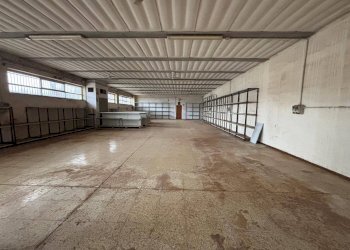 Foto 7 - Shed VIA dell'industria
 
SNC, Spello - photo 7