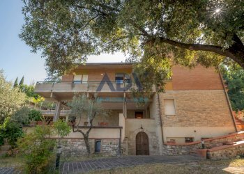 Foto 73 - Villa Via Madonna dell'Ulivo
 
69, Assisi - foto 73