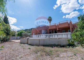 Casa all\'aperto - Casa semi indipendente Viale Regione Siciliana Sud Est
 
7800, Palermo - foto 7