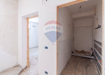 Stanza vuota - Casa semi indipendente Viale Regione Siciliana Sud Est
 
7800, Palermo - foto 20