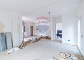 Stanza vuota - Casa semi indipendente Viale Regione Siciliana Sud Est
 
7800, Palermo - foto 26