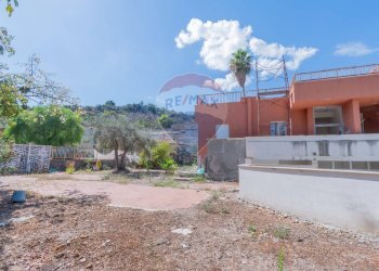 Casa all\'aperto - Casa semi indipendente Viale Regione Siciliana Sud Est
 
7800, Palermo - foto 33