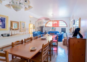 Sala da pranzo - Villa Via Ponticelli
 
41, Carini - foto 6