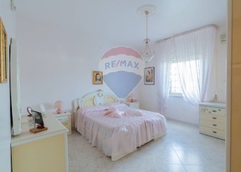 Camera / camera da letto - Villa Via Ponticelli
 
41, Carini - foto 13