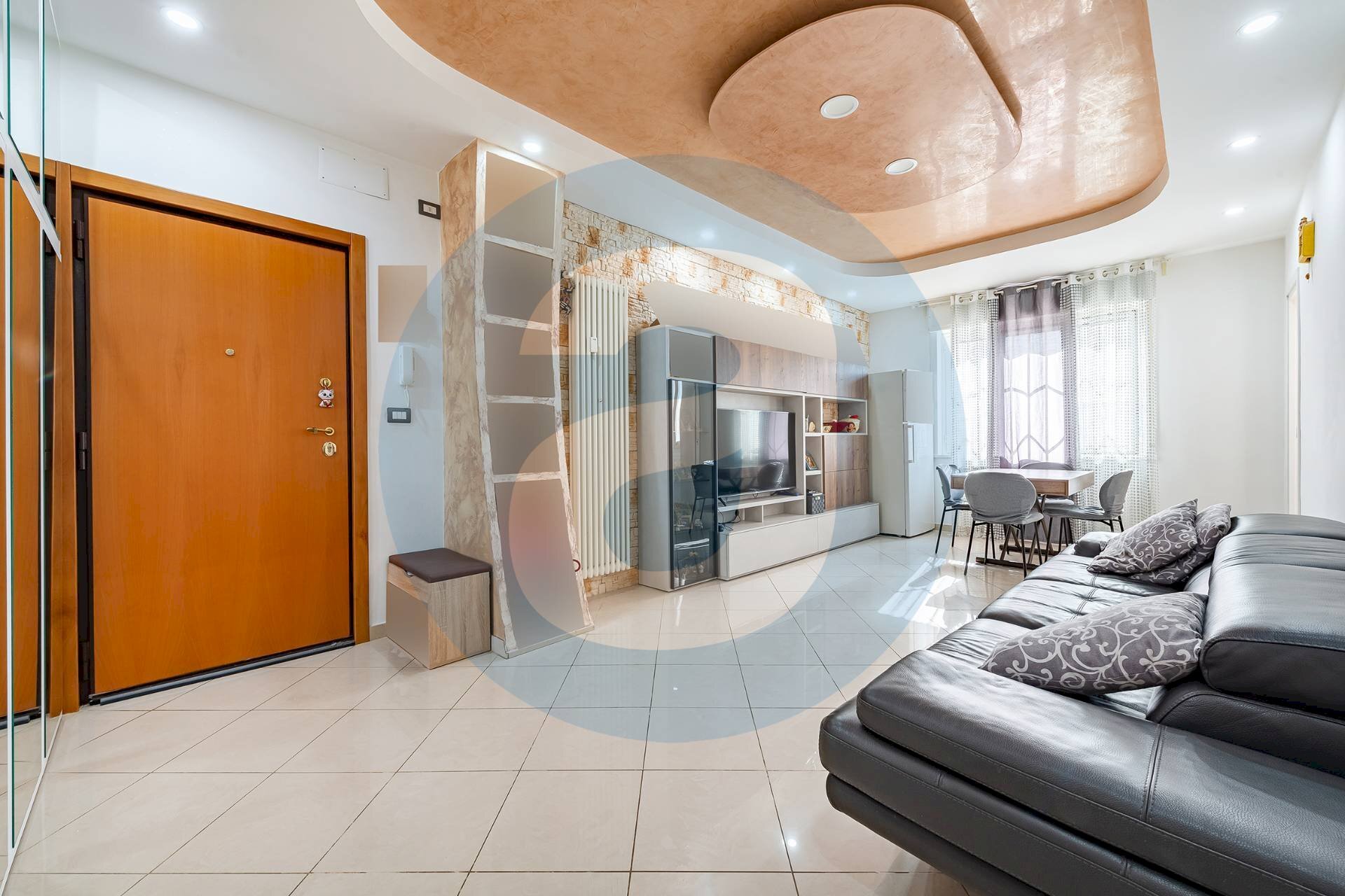 Foto 1 - Trilocale Via San Francesco di Assisi
 
8, Modugno - foto 1