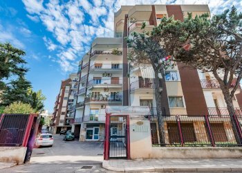 Foto 15 - Trilocale Via San Francesco di Assisi
 
8, Modugno - foto 15