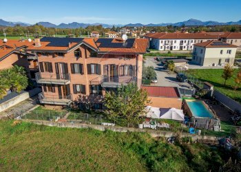 Casa all\'aperto - Villa VIA EDISON
 
16, Lonate Ceppino - foto 1