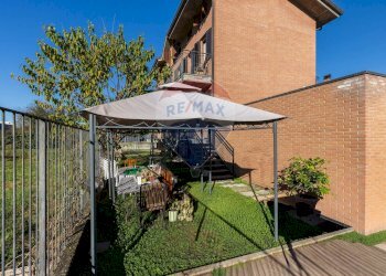 Terrazza - Villa VIA EDISON
 
16, Lonate Ceppino - foto 4