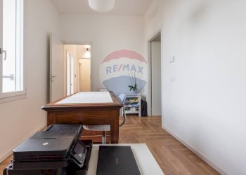 Camera / camera da letto - Casa indipendente Via Bozzoni
 
13, Cairate - foto 21