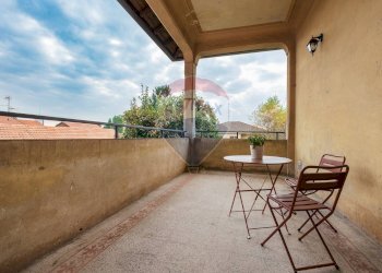 Terrazza - Casa indipendente Via Bozzoni
 
13, Cairate - foto 23