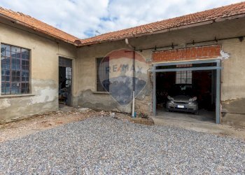 Casa all\'aperto - Casa indipendente Via Bozzoni
 
13, Cairate - foto 30