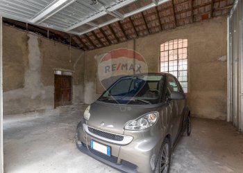 Parcheggio - Casa indipendente Via Bozzoni
 
13, Cairate - foto 33
