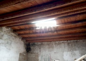 Dettagli - Casa indipendente Corso Italia
 
233-235-237, Ragusa - foto 8