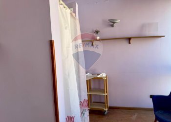 Camera / camera da letto - Locale Commerciale via san martino
302, Vittoria - foto 12